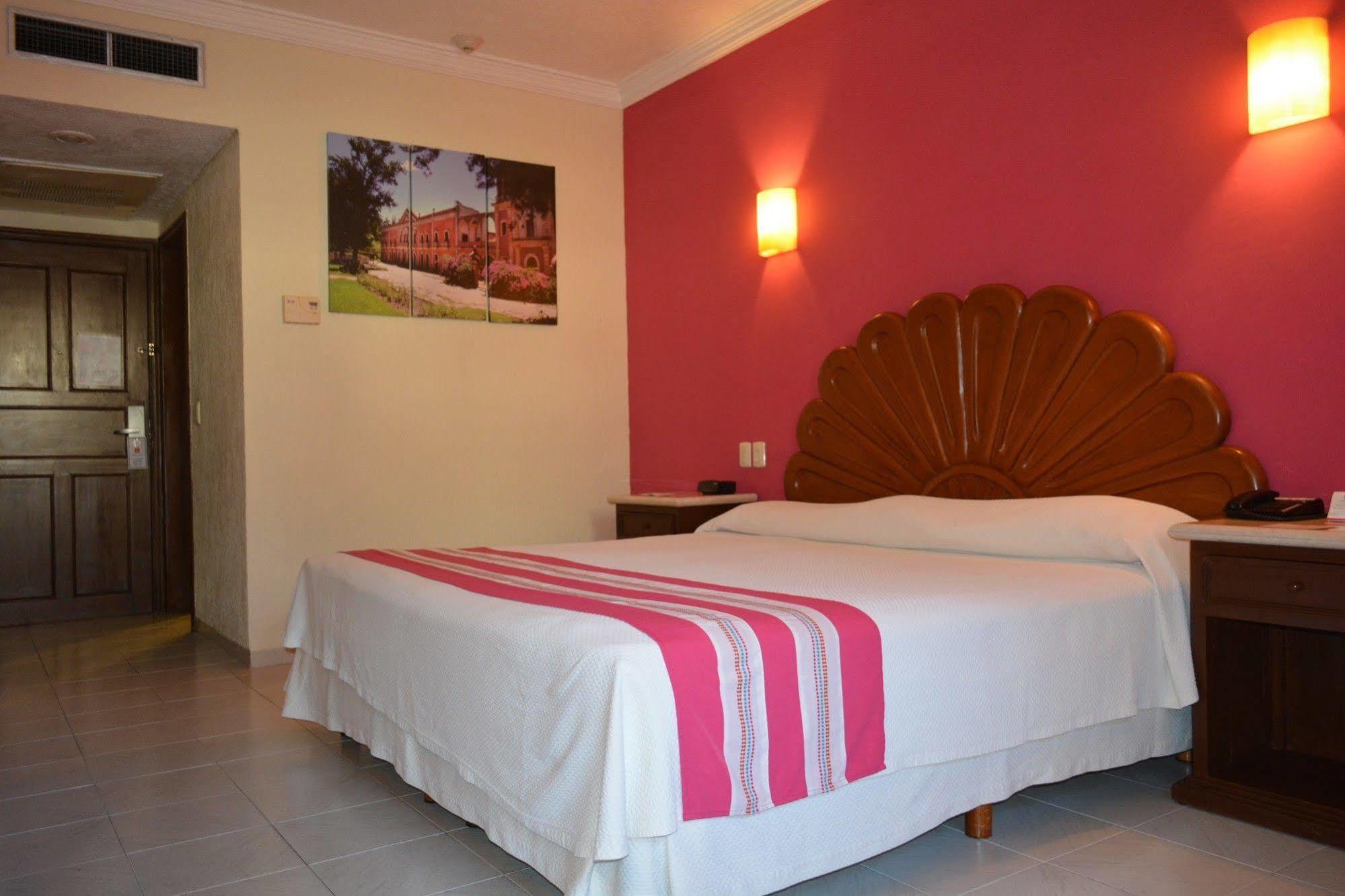 Hotel Margaritas Cancún Exteriör bild