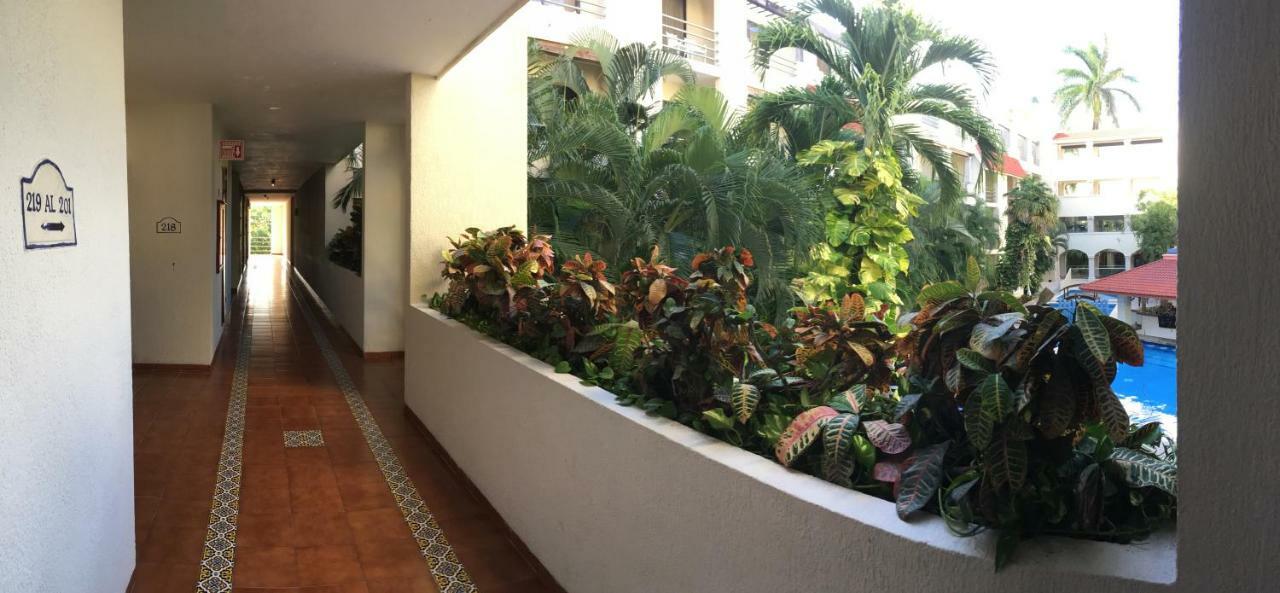 Hotel Margaritas Cancún Exteriör bild